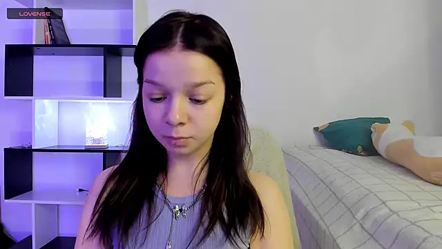 crystal lilith online show from February 9, 2025, 5:33 pm