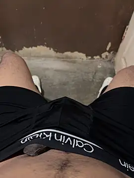 Luis455gomez online show from December 17, 2025, 1:55 am