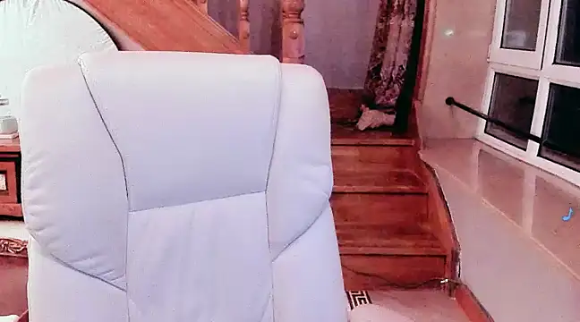 NIAN-er online show from February 20, 2025, 4:46 pm