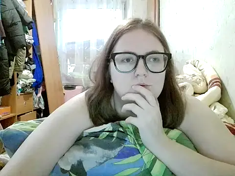 DesireMelissa online show from December 5, 2025, 5:49 am