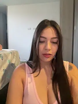 Latina vanessa online show from November 25, 2025, 10:43 pm