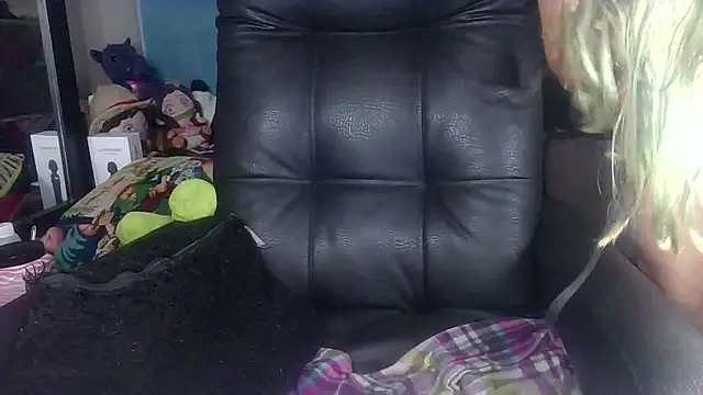 Elith 20 online show from March 23, 2025, 4:38 am