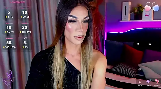 camila hootie online show from March 3, 2025, 2:47 am