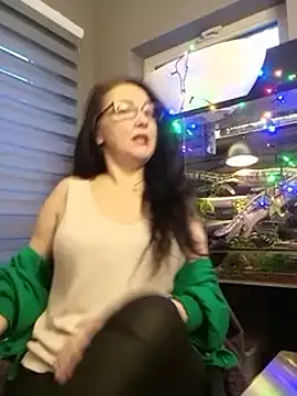 CamilleDesire online show from February 6, 2025, 4:25 pm