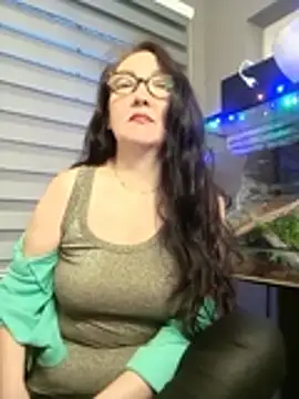 CamilleDesire online show from October 6, 2025, 5:10 pm