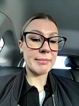 RinaCat online show from October 14, 2025, 5:30 am