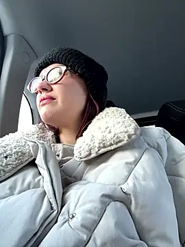 RinaCat online show from January 14, 2026, 5:35 am