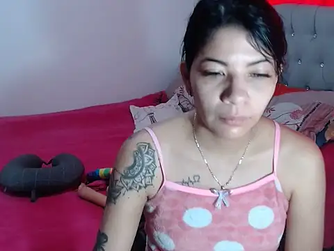 Snapshot of Georgina_Copper chatting on January 15, 2025, 3:29 pm Georgina Copper online show from January 15, 2025, 3:29 pm