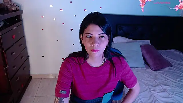 Snapshot of Georgina_Copper chatting on September 10, 2025, 4:51 pm Georgina Copper online show from September 10, 2025, 4:51 pm