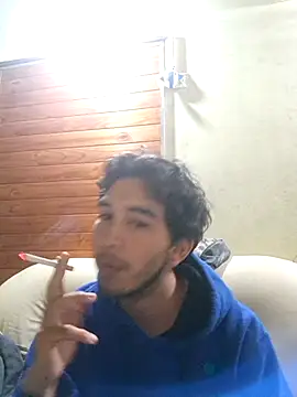 Snapshot of X_xtomas_x chatting on October 11, 2025, 4:01 am X xtomas x online show from October 11, 2025, 4:01 am