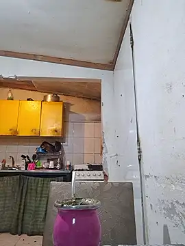 Snapshot of X_xtomas_x chatting on January 12, 2026, 7:57 am X xtomas x online show from January 12, 2026, 7:57 am