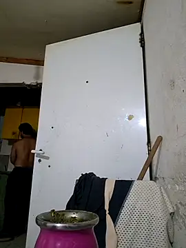 Snapshot of X_xtomas_x chatting on March 4, 2026, 1:22 am X xtomas x online show from March 4, 2026, 1:22 am