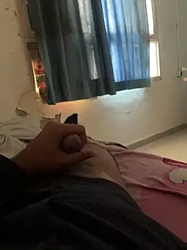 mrtoy121 online show from February 28, 2025, 5:15 am