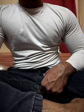 mrtoy121 online show from October 19, 2025, 7:14 pm