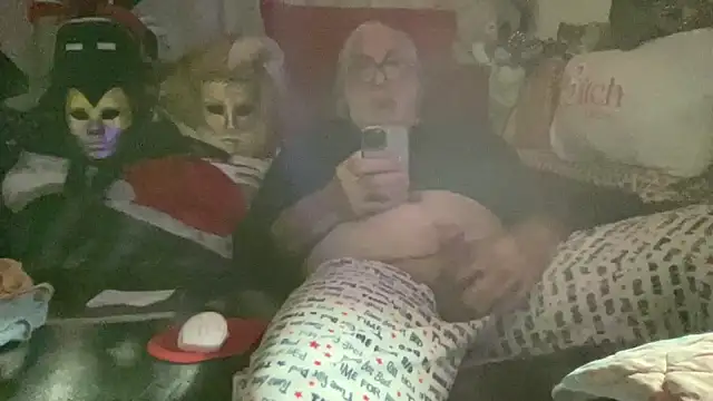 EroticVenetian online show from December 4, 2025, 10:51 pm