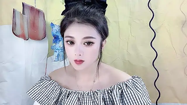 VIWVI online show from October 15, 2025, 5:29 am