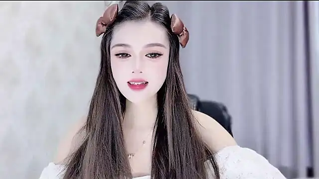 Snapshot of VIWVI chatting on February 9, 2026, 5:33 am VIWVI online show from February 9, 2026, 5:33 am