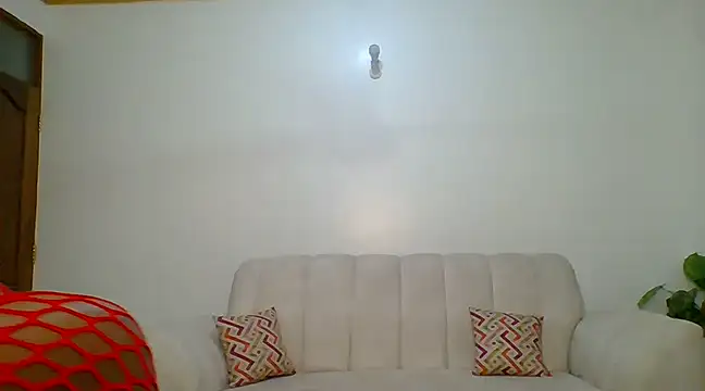 Snapshot of bigassbabe_001 chatting on March 17, 2025, 3:36 am bigassbabe 001 online show from March 17, 2025, 3:36 am