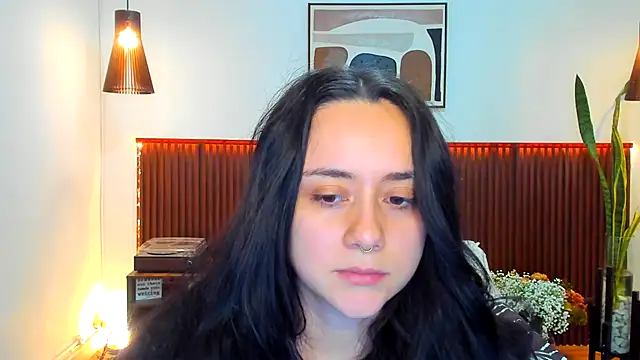 KatherineBond online show from December 18, 2025, 7:09 pm