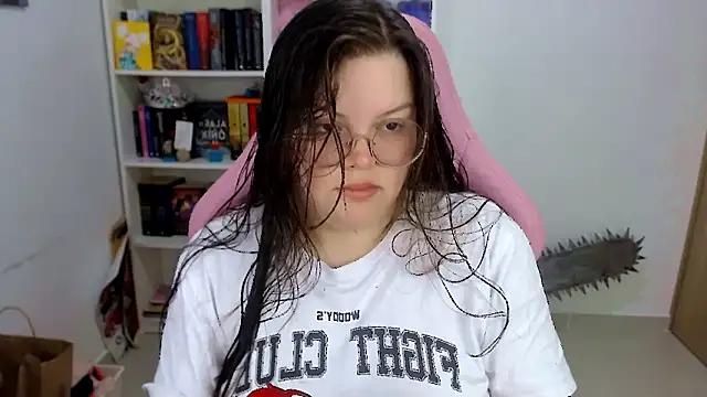 Gabiwaifu online show from February 7, 2026, 4:22 pm