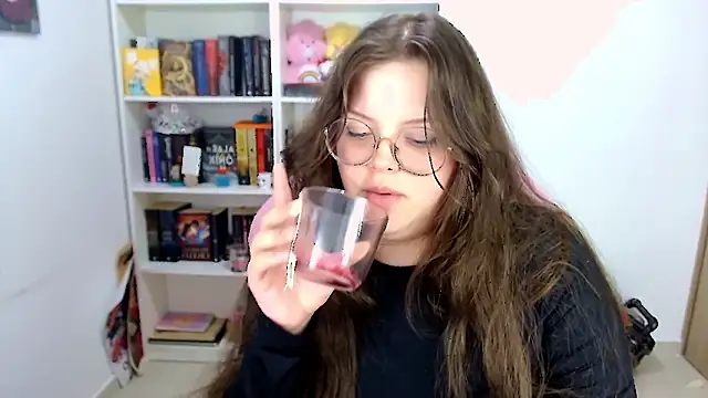 Gabiwaifu online show from February 14, 2026, 7:27 am