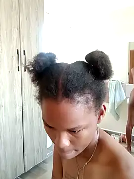 kelsie421 online show from February 28, 2025, 5:48 am