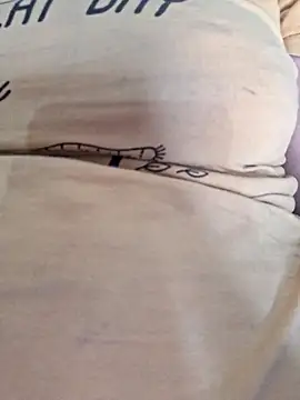 Priya Bong online show from March 26, 2026, 4:07 am