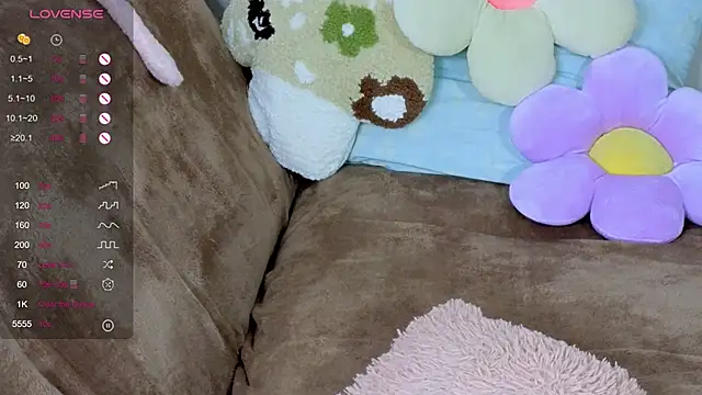 Snapshot of TrissMerigold9 chatting on October 9, 2025, 9:24 pm TrissMerigold9 online show from October 9, 2025, 9:24 pm