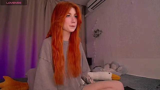 Snapshot of Evaa_Moonn_ chatting on January 22, 2025, 8:18 am Evaa Moonn  online show from January 22, 2025, 8:18 am