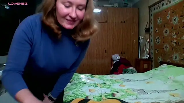 AnnaXLovers online show from January 22, 2025, 11:01 am