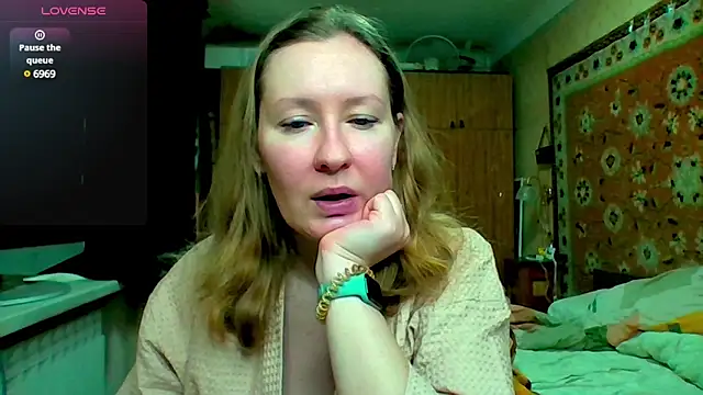 AnnaXLovers online show from March 21, 2025, 6:38 am