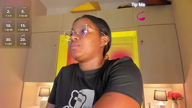 tamaraa smiith online show from May 15, 2026, 7:32 pm