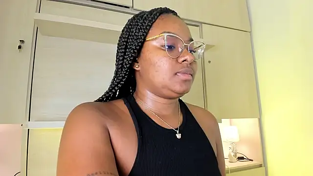 tamaraa smiith online show from May 21, 2026, 8:16 pm