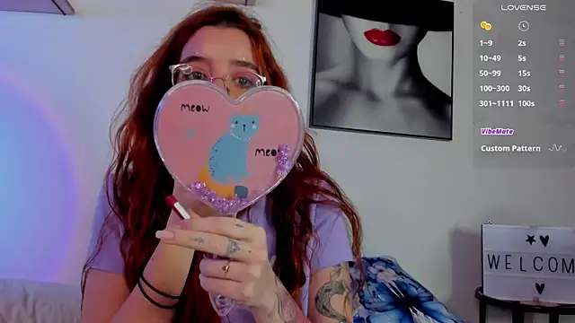 Manuela monroe online show from October 17, 2025, 12:47 am