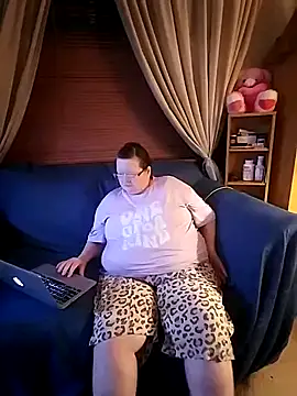 Bayou Woman68 online show from December 1, 2025, 11:54 pm