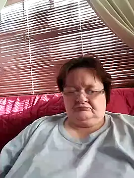 Bayou Woman68 online show from March 30, 2026, 9:38 pm