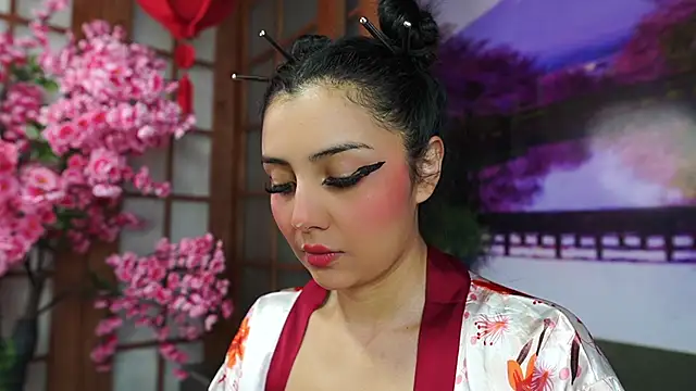 miss lizith online show from October 28, 2025, 11:03 am