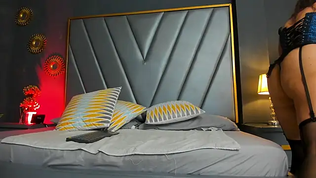 Snapshot of BrendaAdams_ chatting on March 8, 2025, 11:05 am BrendaAdams online show from March 8, 2025, 11:05 am