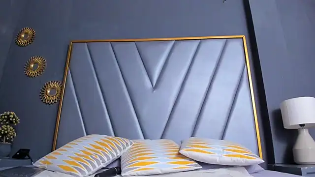 Snapshot of BrendaAdams_ chatting on September 11, 2025, 10:48 am BrendaAdams online show from September 11, 2025, 10:48 am