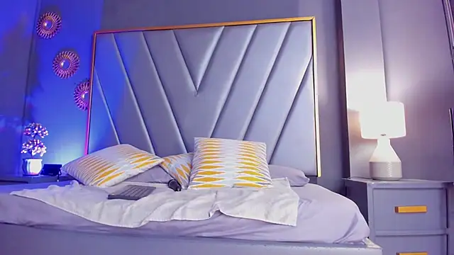 Snapshot of BrendaAdams_ chatting on September 20, 2025, 11:11 am BrendaAdams online show from September 20, 2025, 11:11 am