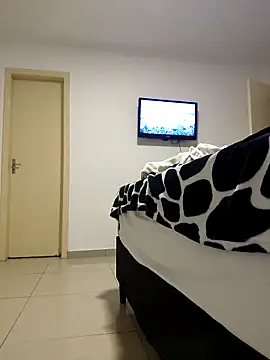 HAchicko  online show from October 1, 2025, 11:11 pm