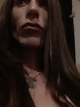 VanillaSeXy online show from November 11, 2025, 2:33 am