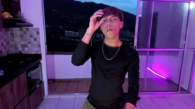 Snapshot of visaelX chatting on September 28, 2025, 10:48 pm visaelX online show from September 28, 2025, 10:48 pm