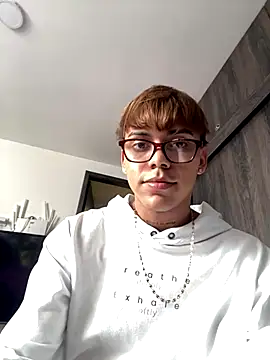 Snapshot of visaelX chatting on November 14, 2025, 9:24 pm visaelX online show from November 14, 2025, 9:24 pm