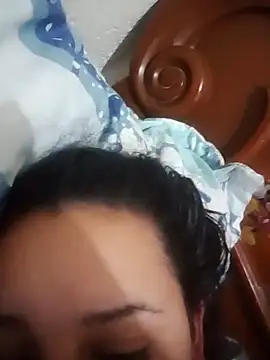  Miaaleon online show from April 3, 2026, 9:07 am