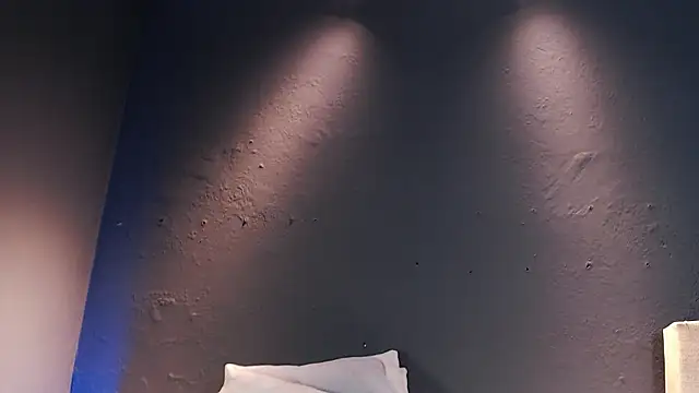 DilanJonnes  online show from February 27, 2026, 8:53 pm