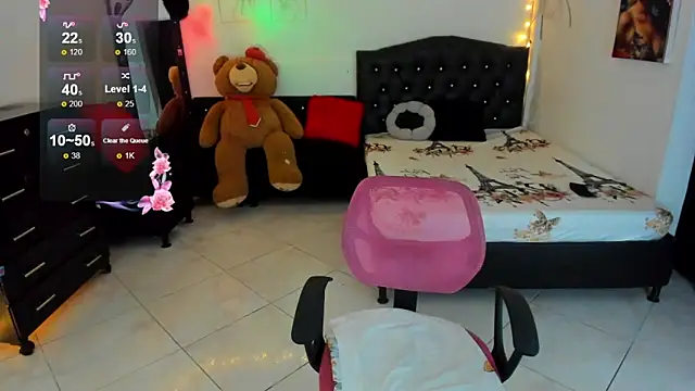 Melanny lopez18 online show from April 23, 2026, 11:07 pm