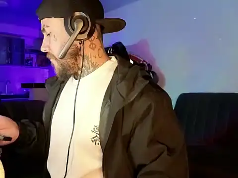 Ash gusbig online show from February 25, 2026, 3:49 am