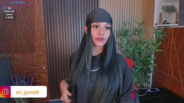 Snapshot of ArigyGomez chatting on January 10, 2025, 7:21 pm ArigyGomez online show from January 10, 2025, 7:21 pm