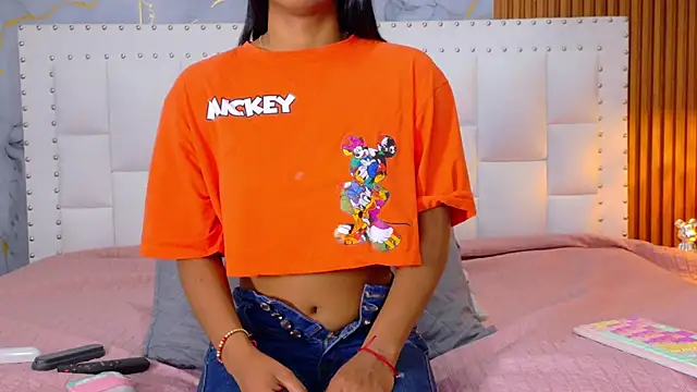 Snapshot of indianschoolgirl chatting on September 12, 2025, 7:47 pm indianschoolgirl online show from September 12, 2025, 7:47 pm